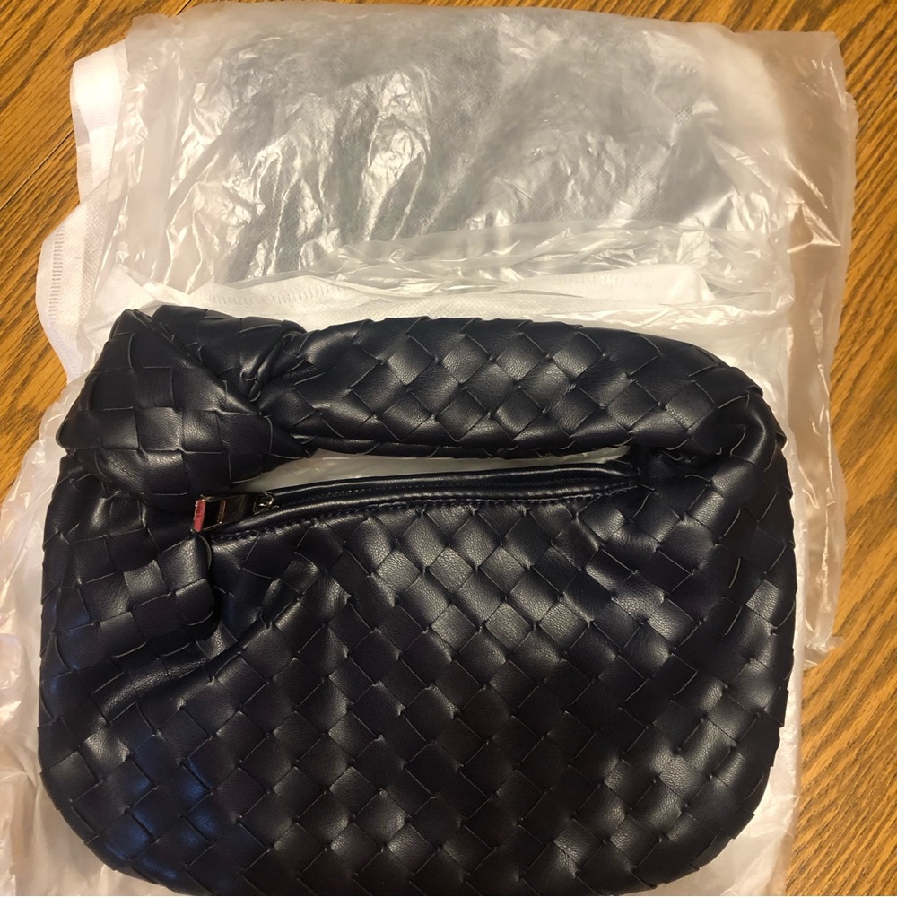 2 clutch Purses